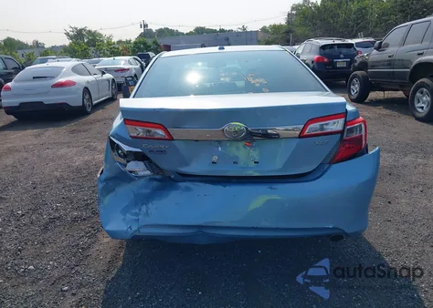 2012 Toyota Camry Se/Le/Xle z USA, uszkodzony, nr VIN 4T1BF1FK1CU613923